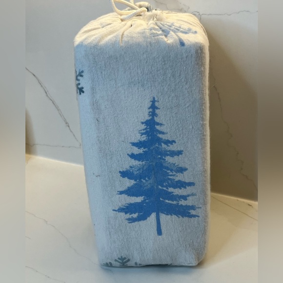 The Flannel Company FULL 100% Cotton Flannel Sheet set snowflake reindeer skater - Picture 5 of 6